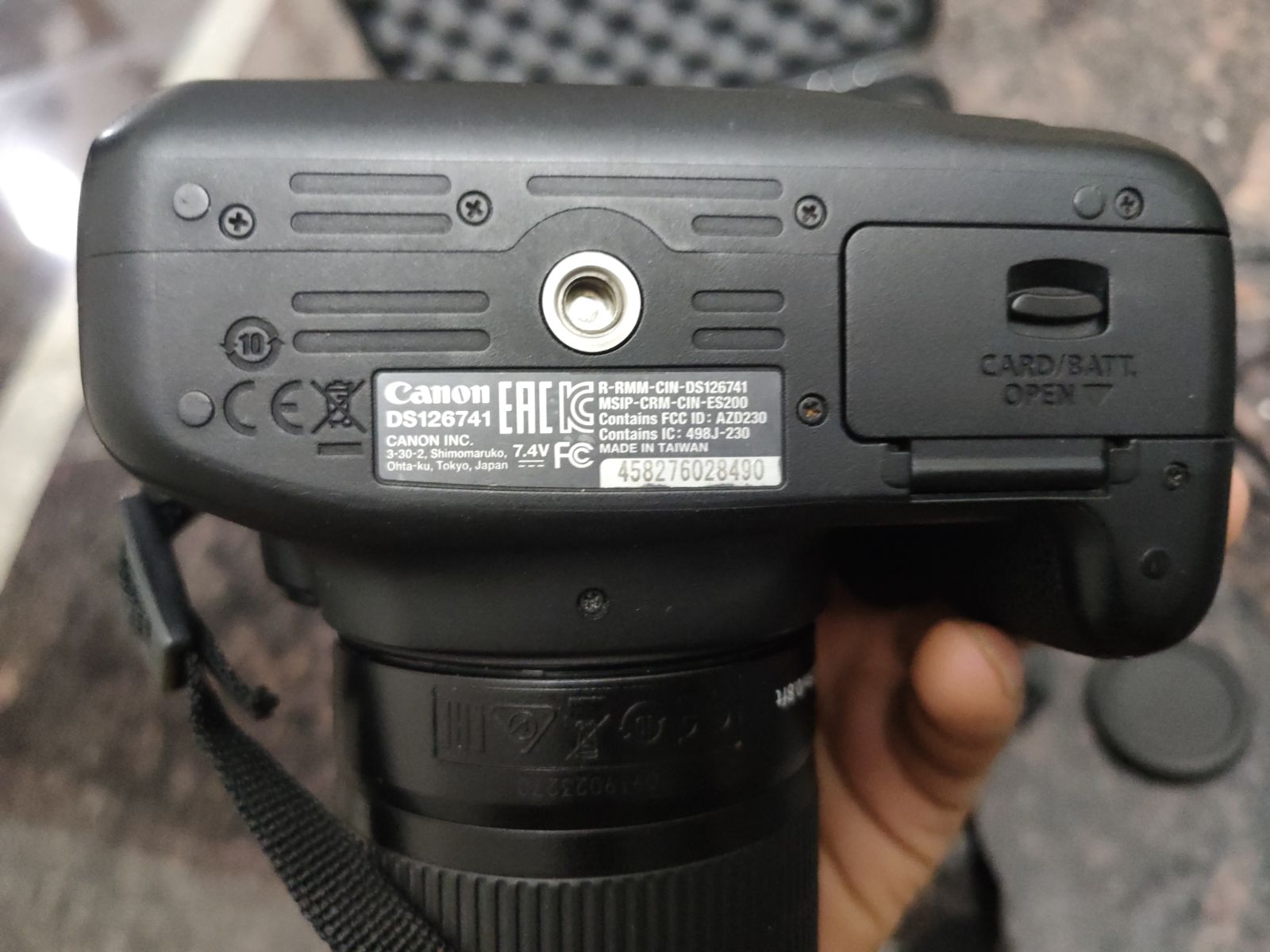 Canon EOS 1500D DSLR camera, photo 5